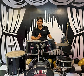 Entertainment setup inside MeetFlix private theatre in Delhi